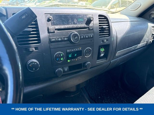 Used 2013 Chevrolet Silverado 1500 LT AWD/4WD image 2