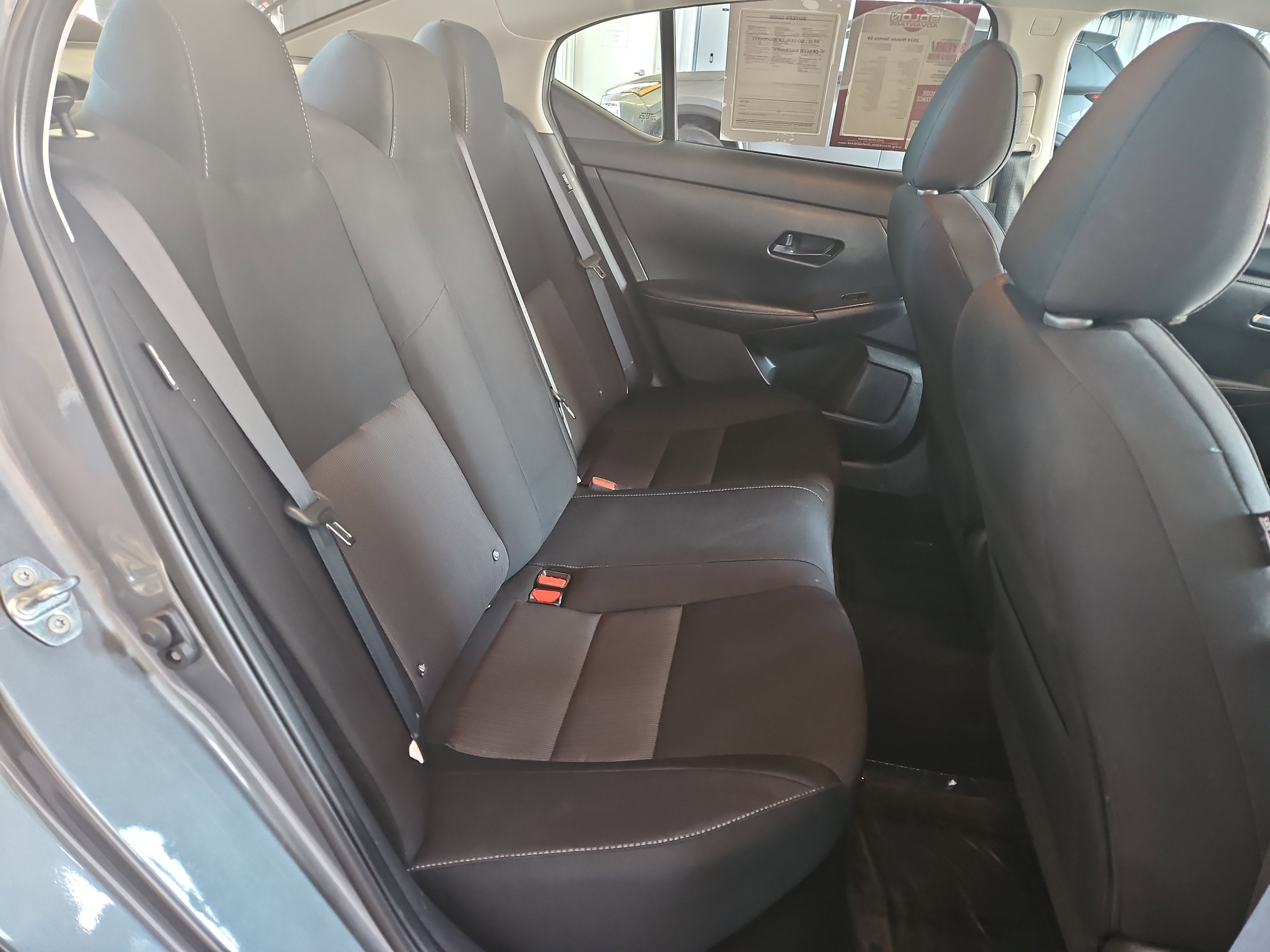 Used 2024 Nissan Sentra SV FWD image 10