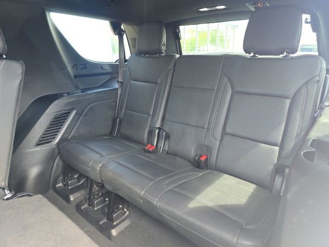 Used 2023 Chevrolet Tahoe LT w/ Luxury Package image 29