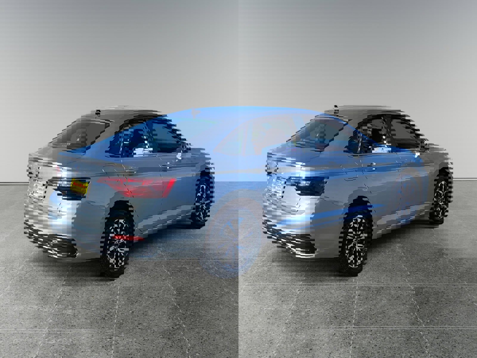 Used 2024 Volkswagen Jetta S image 5