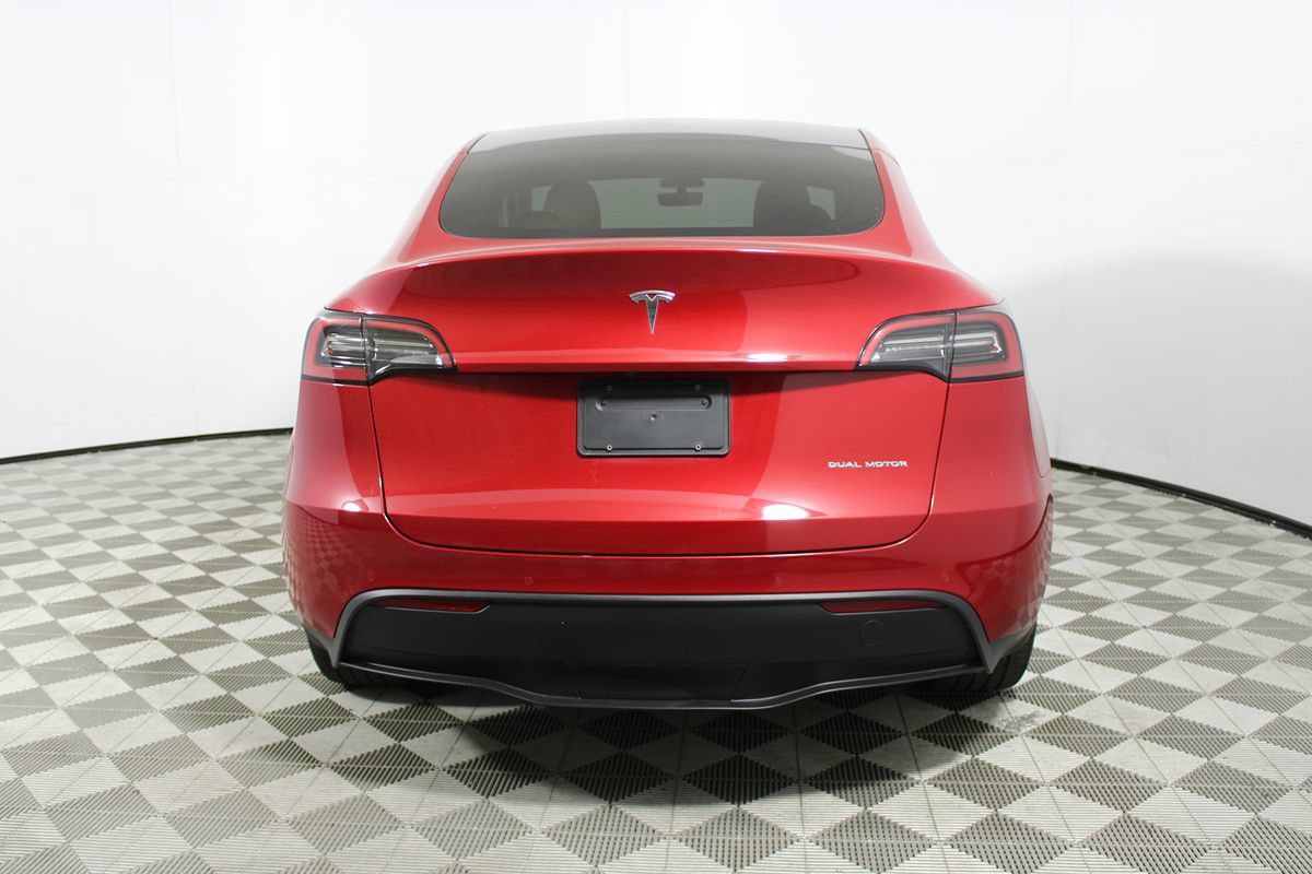 Used 2022 Tesla Model Y Long Range AWD/4WD image 14