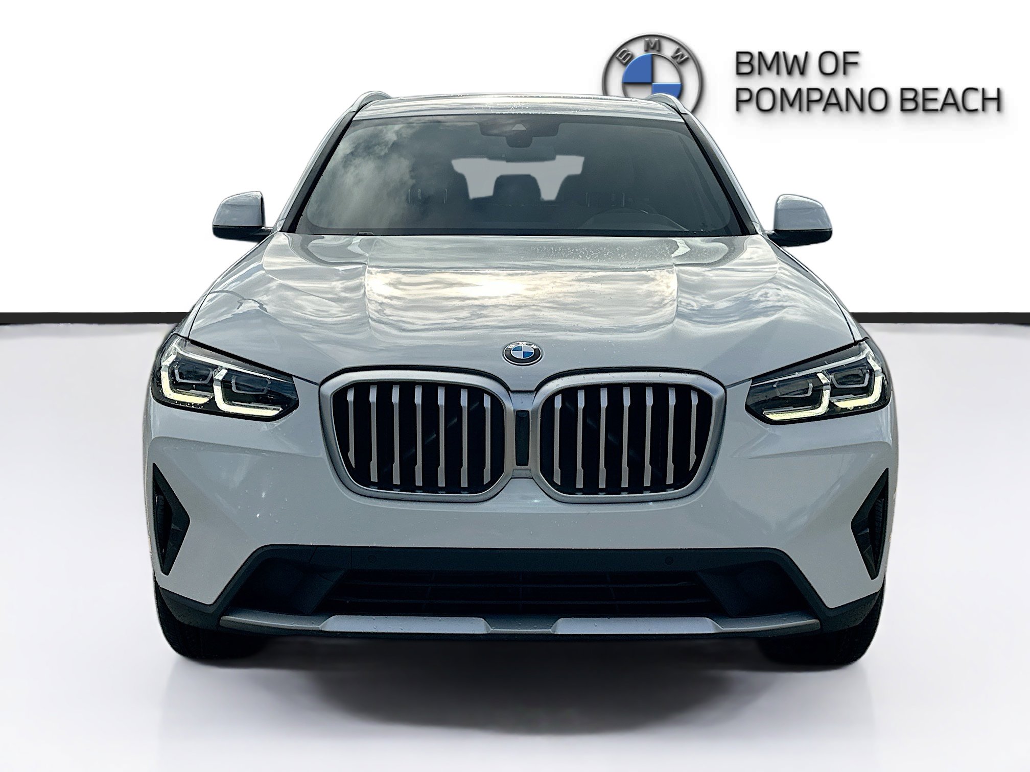 Used 2023 BMW X3 sDrive30i w/ Convenience Package RWD image 2