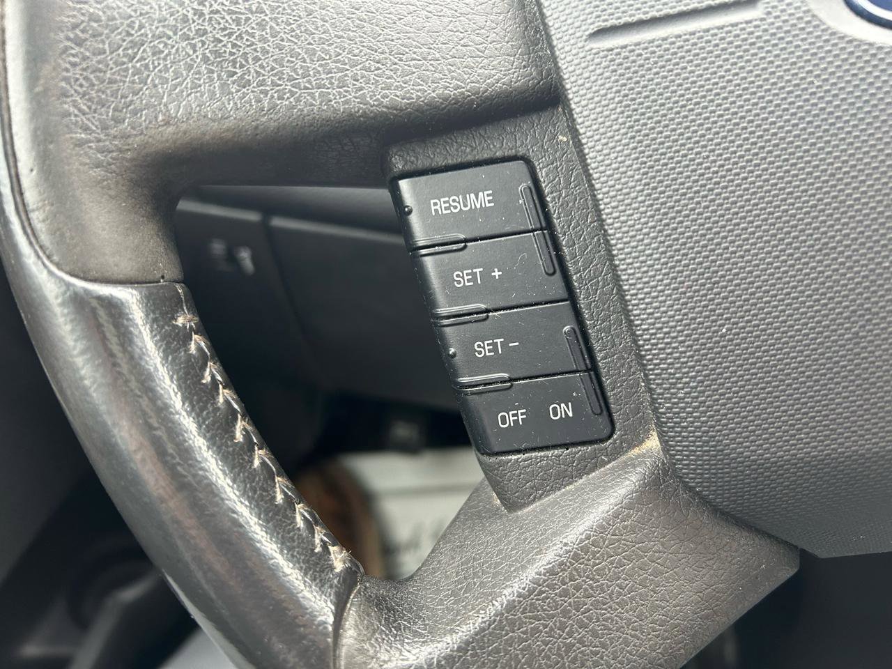 Used 2010 Ford Edge SEL AWD/4WD image 19