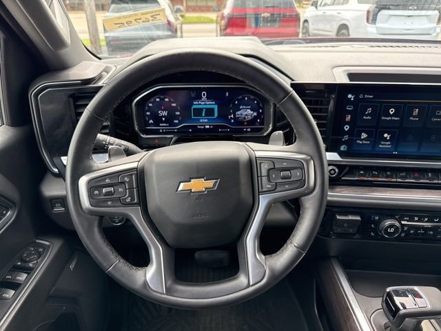 Used 2023 Chevrolet Silverado 1500 LTZ w/ LTZ Premium Package AWD/4WD image 3