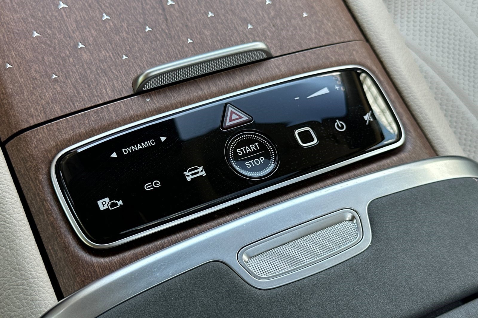 Used 2023 Mercedes-Benz EQS 580 4MATIC SUV image 35