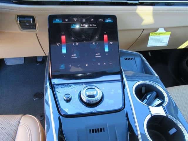 New 2025 Cadillac Escalade IQ Luxury 2 image 31