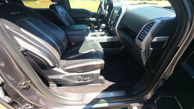 Used 2018 Ford F150 Platinum w/ Equipment Group 701A Luxury image 30