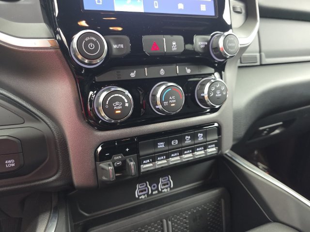 Used 2026 RAM 3500 Big Horn AWD/4WD image 24