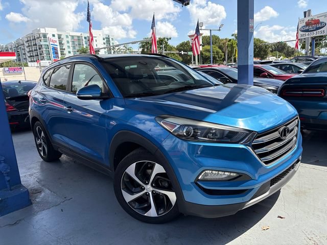 Used 2016 Hyundai Tucson Limited w/ Option Group 03 AWD/4WD image 2
