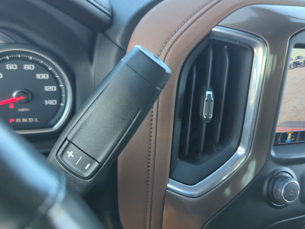 Used 2023 Chevrolet Silverado 2500 High Country w/ Technology Package image 16