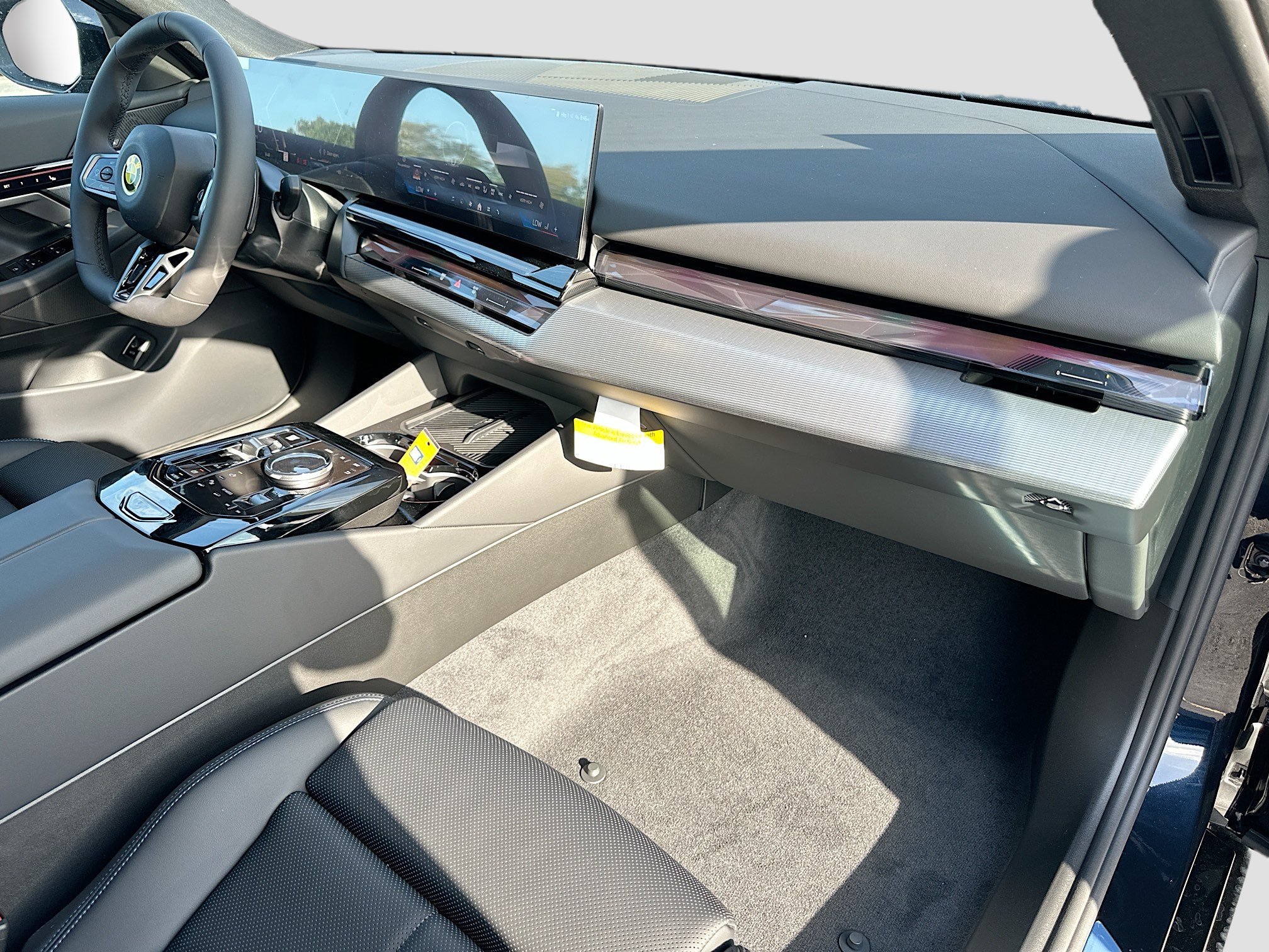 New 2027 BMW 530i w/ M Sport Package RWD image 24