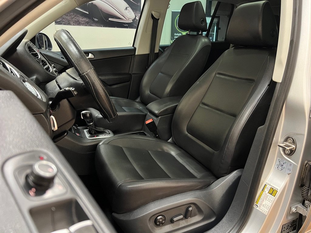 Used 2016 Volkswagen Tiguan SE image 31