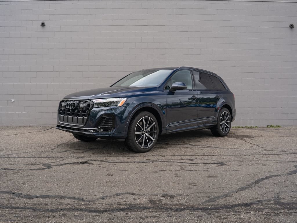 Certified 2025 Audi Q7 2.0T Premium Plus w/ Premium Plus Package