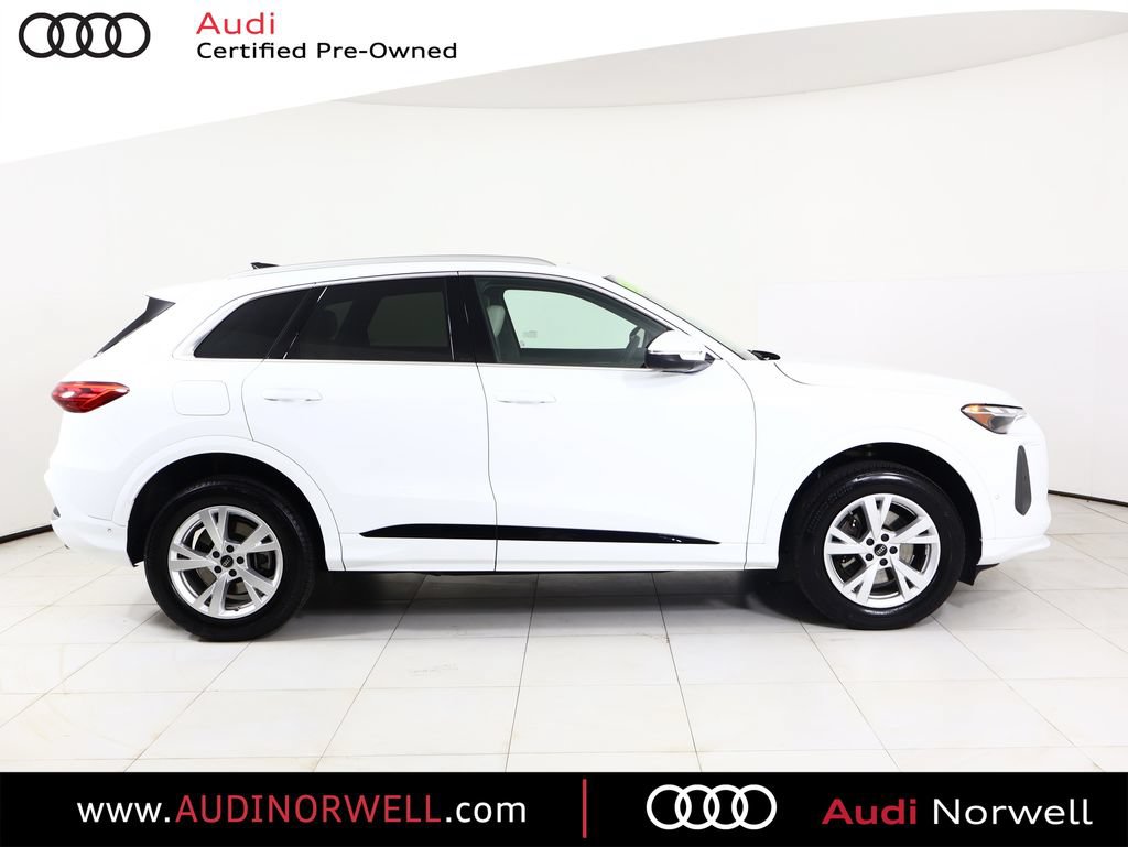 Certified 2025 Audi Q5 Premium w/ Convenience Package AWD/4WD image 19