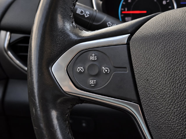 Used 2020 Chevrolet Traverse LT FWD image 27