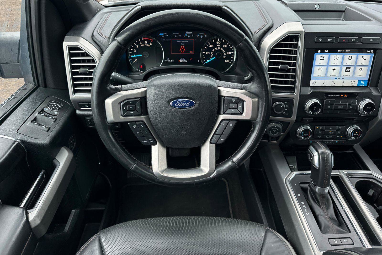 Used 2018 Ford F150 Platinum w/ Equipment Group 701A Luxury image 15