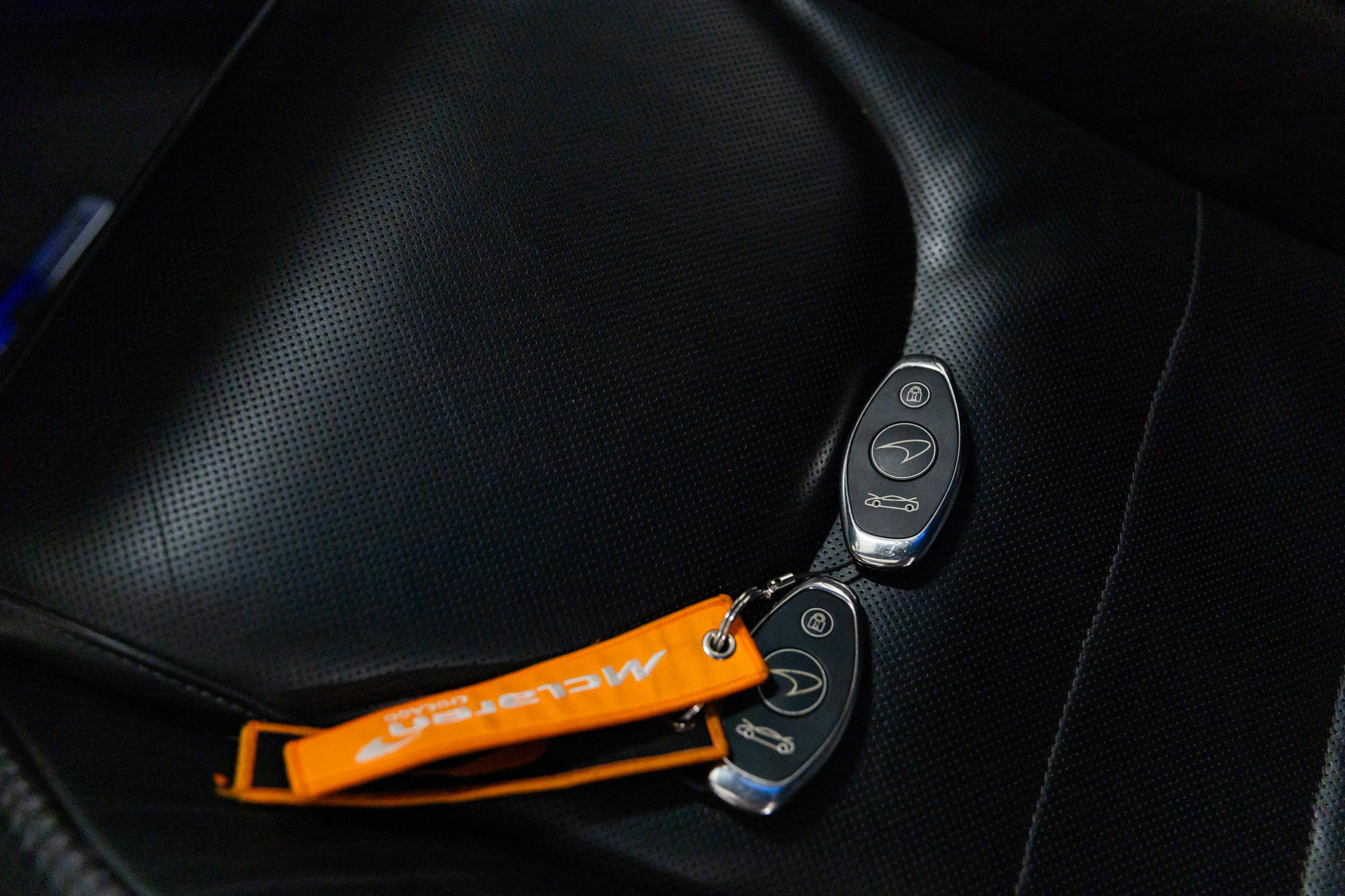 Used 2020 McLaren GT RWD image 18