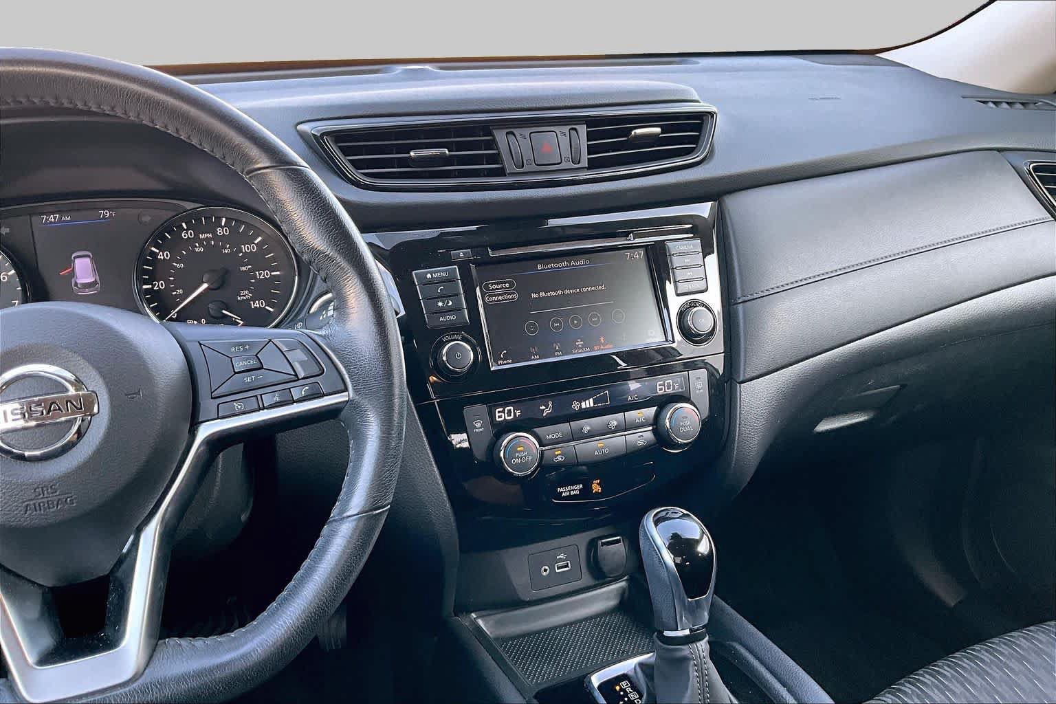 Used 2019 Nissan Rogue SV FWD image 6