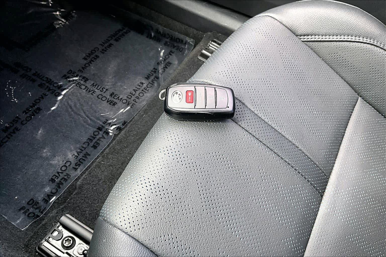 Used 2026 Toyota Camry XSE AWD/4WD image 15