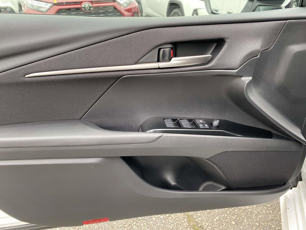 Used 2026 Toyota Camry LE FWD image 19