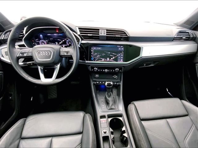 Used 2021 Audi Q3 2.0T Premium Plus w/ Premium Plus Package AWD/4WD image 12