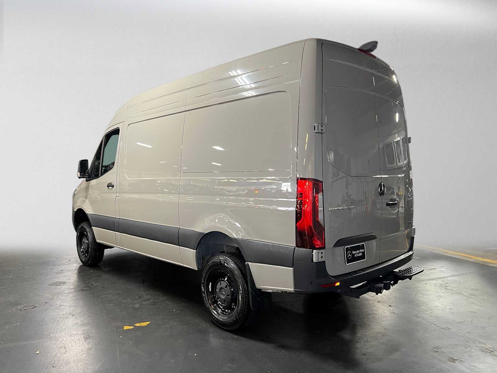 Used 2026 Mercedes-Benz Sprinter 2500 image 5