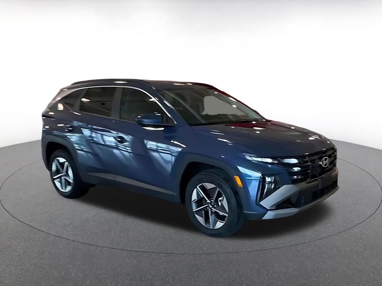 Used 2025 Hyundai Tucson SEL image 2