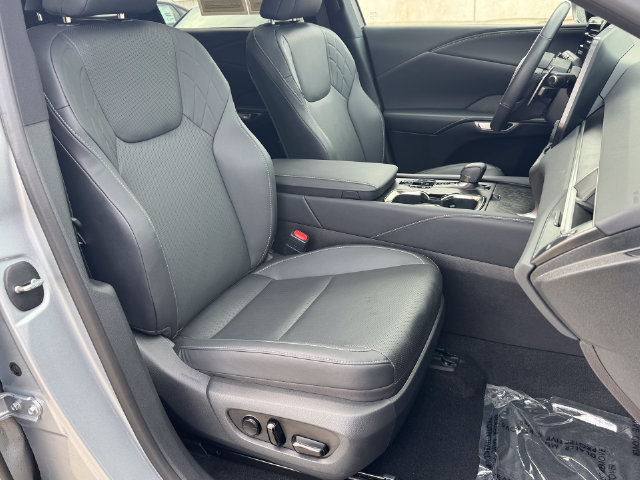 Used 2024 Lexus RX 350 Premium w/ Cold Area Package AWD/4WD image 12