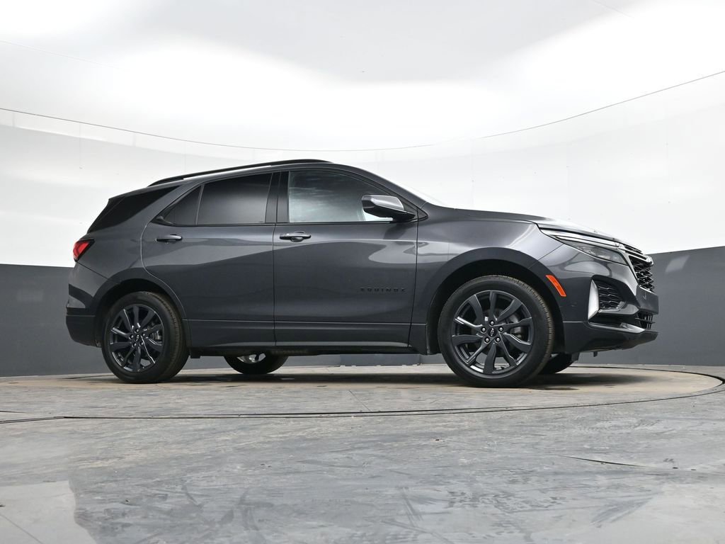 Used 2023 Chevrolet Equinox RS image 35