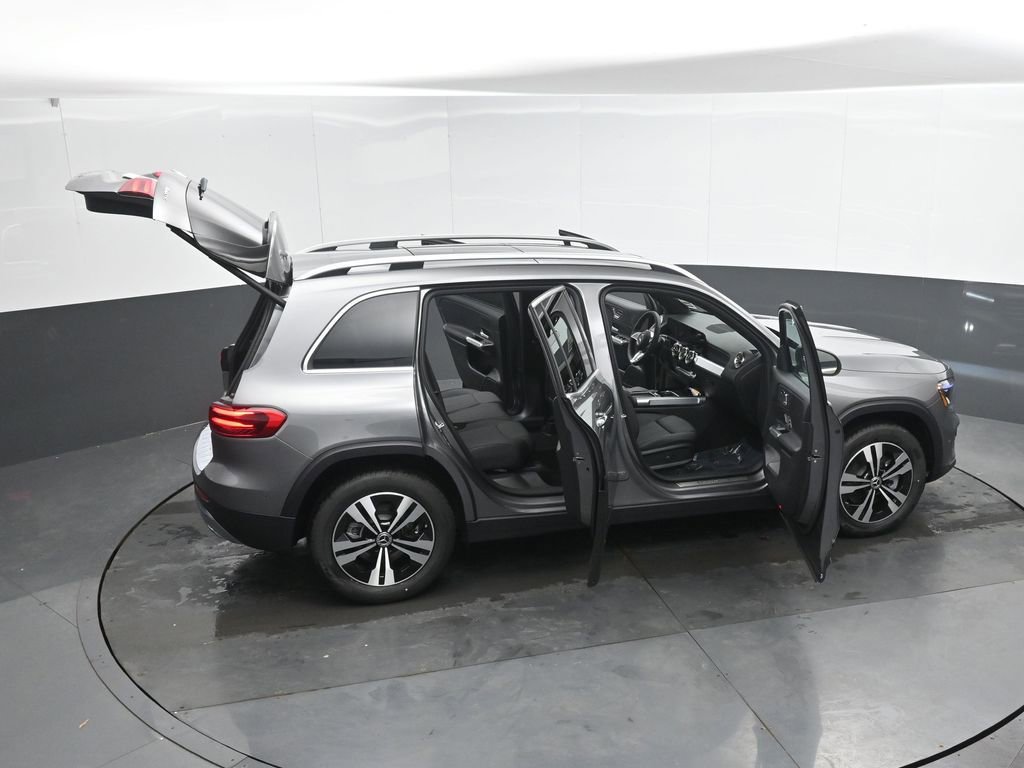 New 2026 Mercedes-Benz GLB 250 4MATIC image 43