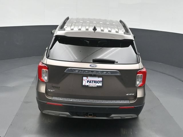Used 2021 Ford Explorer XLT w/ Equipment Group 202A AWD/4WD image 41