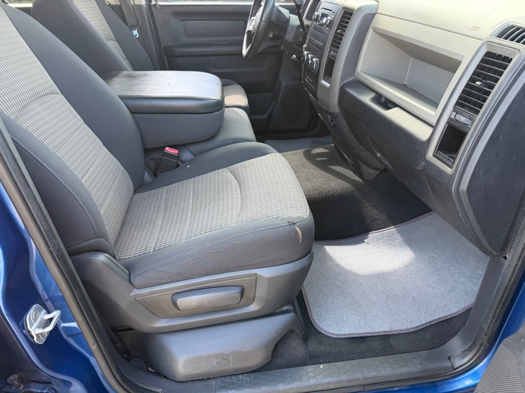 Used 2011 RAM 1500 ST w/ ST Popular Equipment Group AWD/4WD image 11