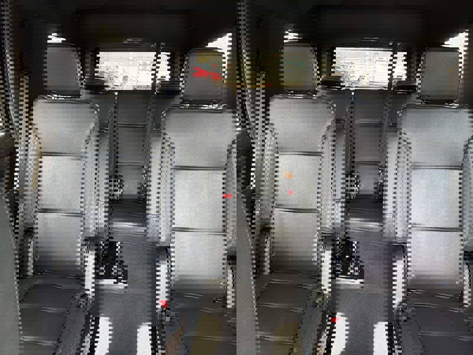 Certified 2024 Chevrolet Tahoe Z71 w/ Luxury Package image 18