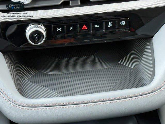 New 2026 Ford Explorer Active w/ Active Comfort Package AWD/4WD image 24