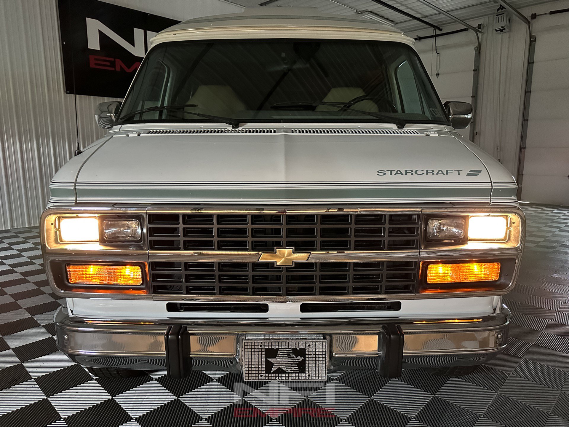 Used 1992 Chevrolet G20 RWD image 51
