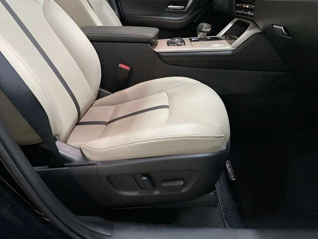 Used 2026 MAZDA CX-90 3.3 Turbo w/ Preferred Package AWD/4WD image 67