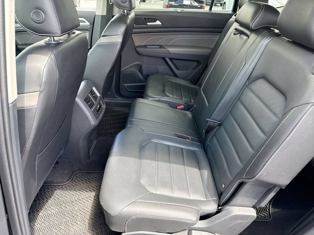 Used 2022 Volkswagen Atlas SEL Premium AWD/4WD image 23