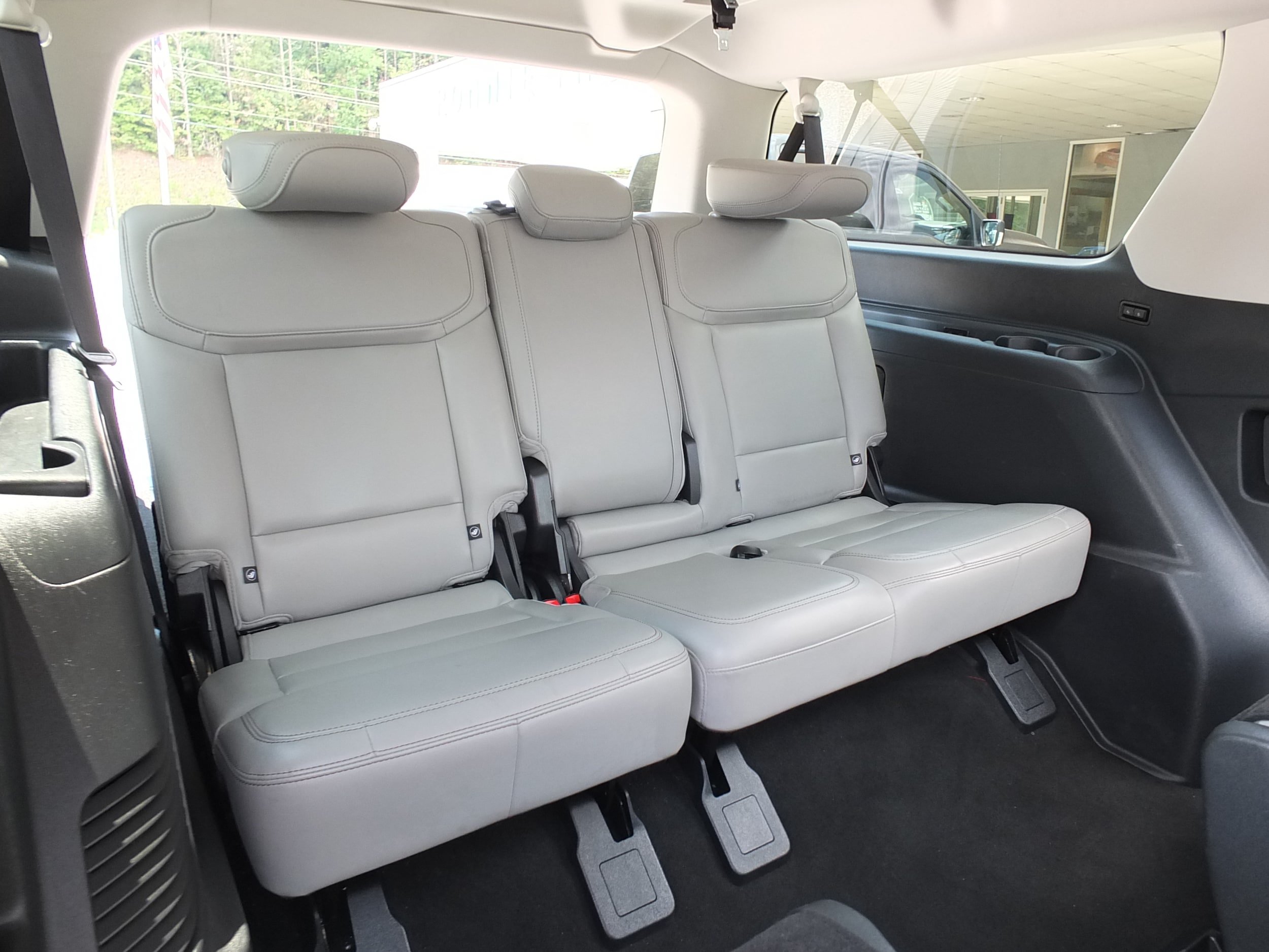 Used 2025 Ford Expedition Max Active RWD image 16