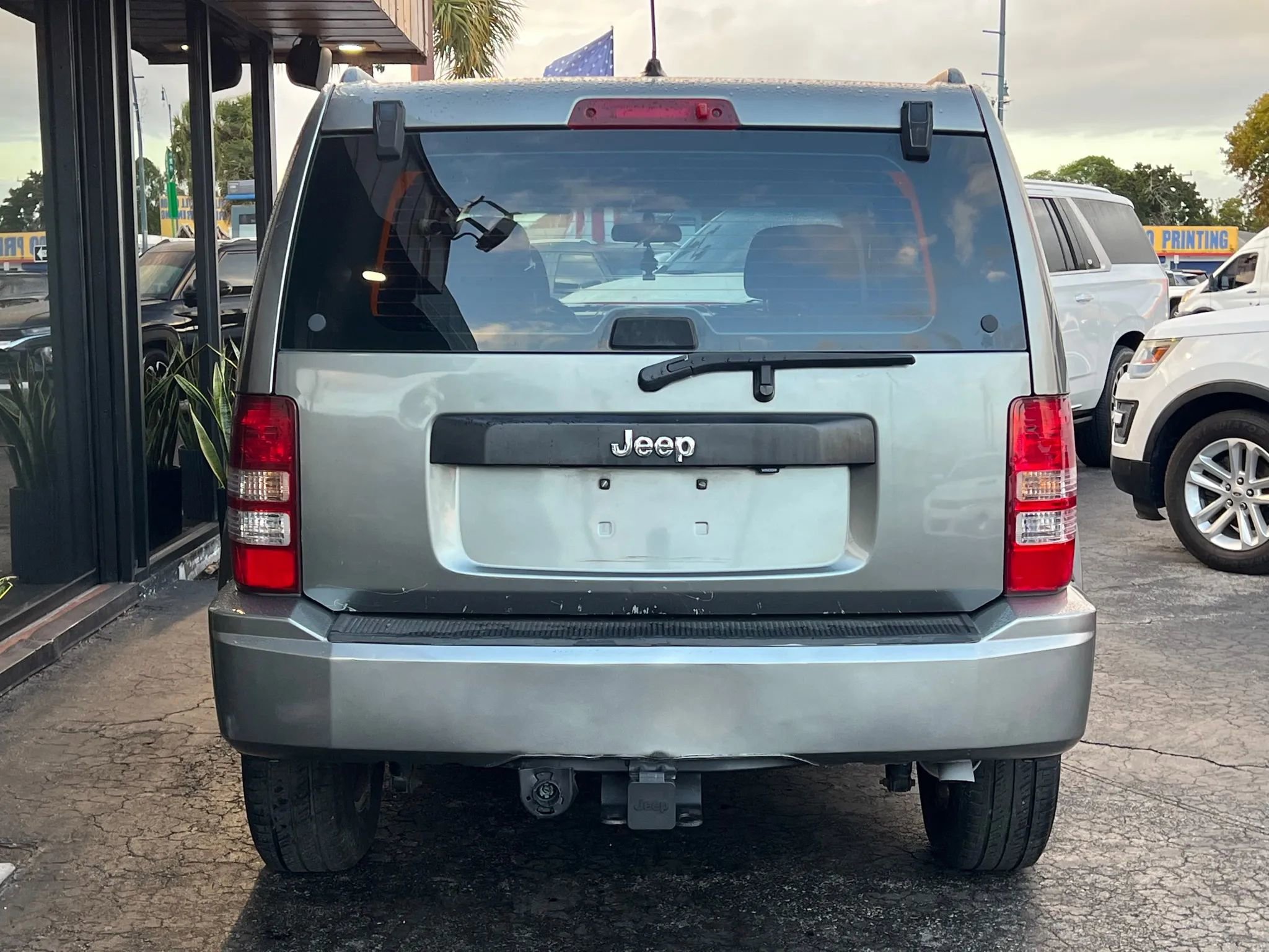 Used 2012 Jeep Liberty Sport image 8