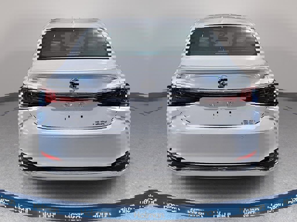 Certified 2025 Lexus ES 300h w/ Premium Package image 7