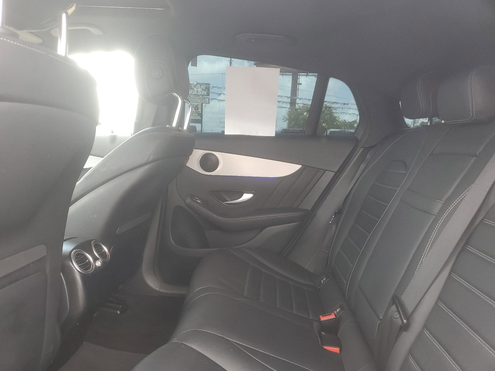 Used 2021 Mercedes-Benz GLC 300 4MATIC Coupe image 11