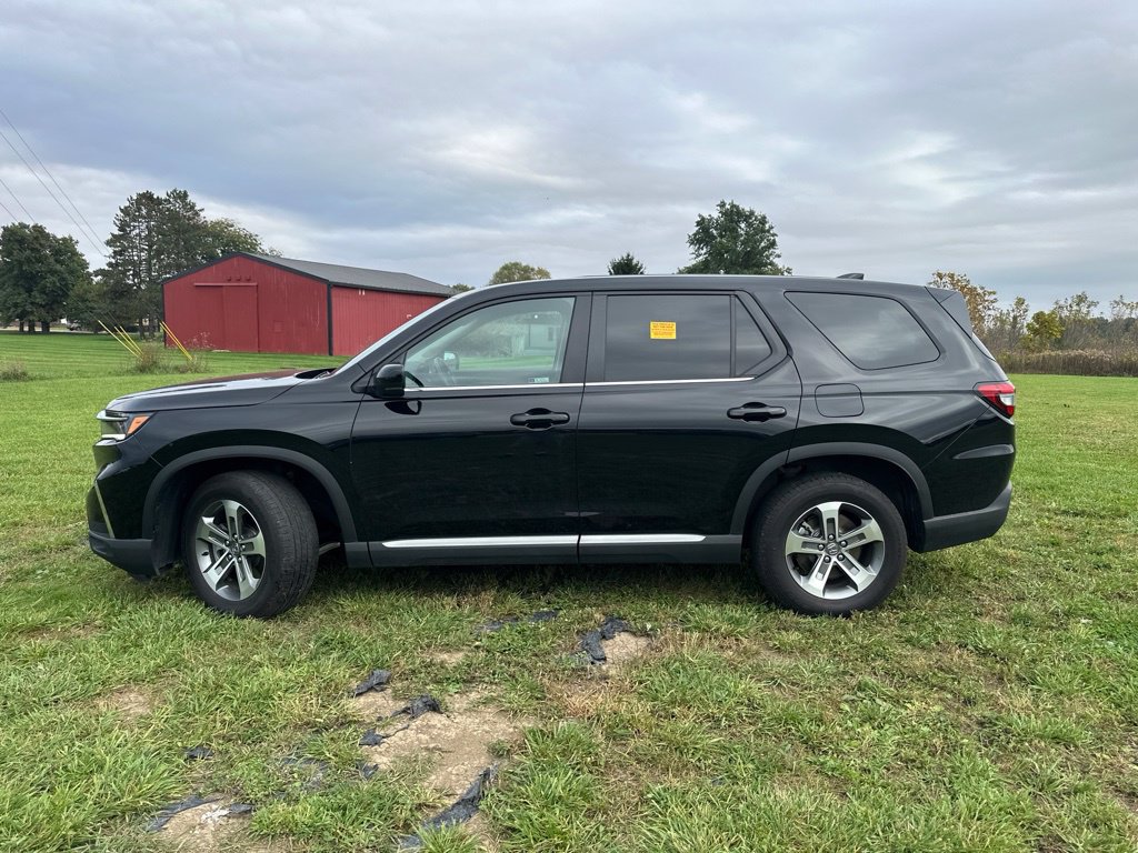 Used 2024 Honda Pilot EX-L image 7