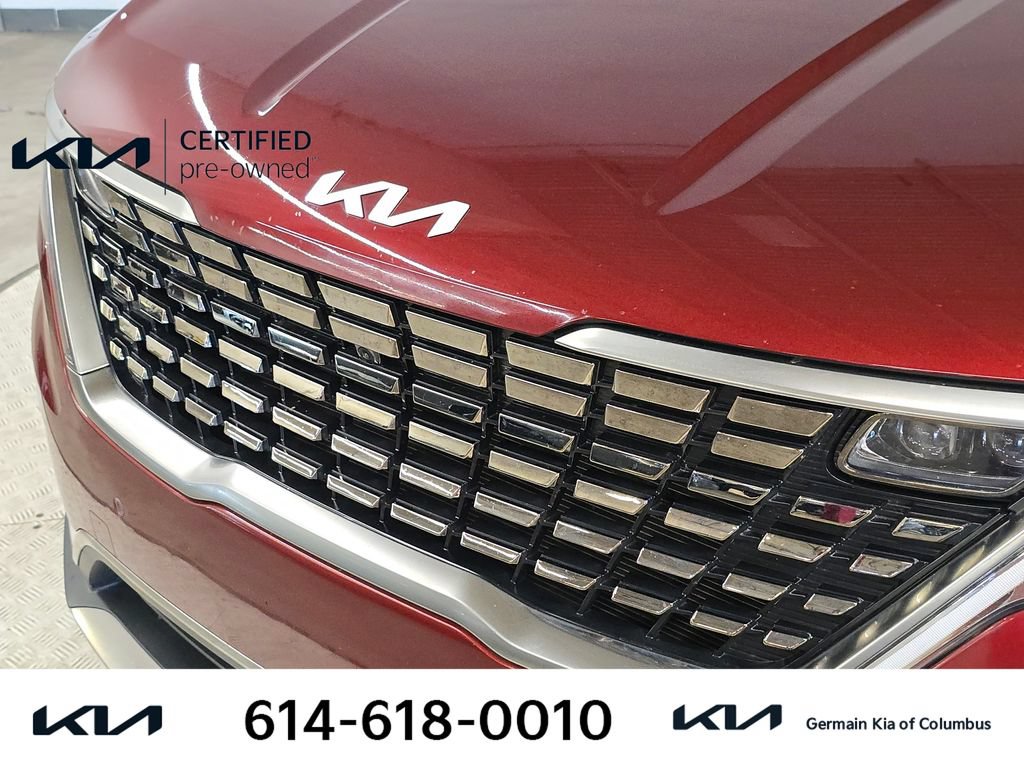 Certified 2024 Kia Carnival SX Prestige FWD image 13