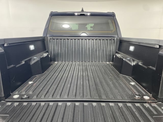 Used 2025 Toyota Tacoma TRD Sport AWD/4WD image 19
