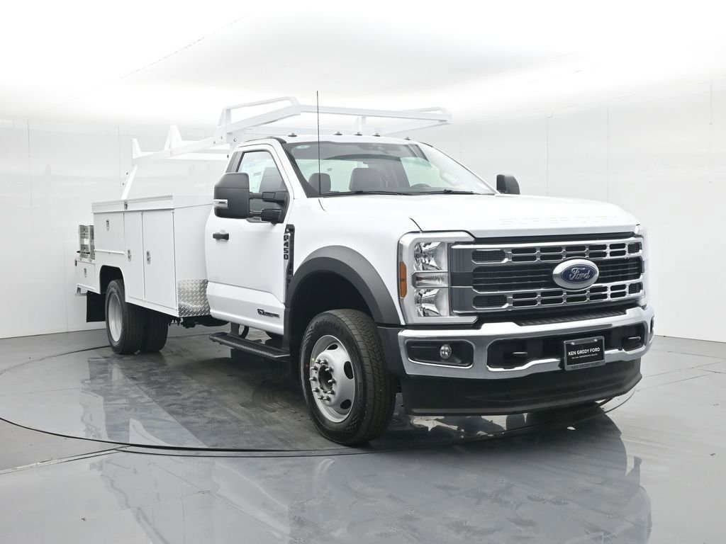 New 2025 Ford F450 XL w/ XL Chrome Package image 69