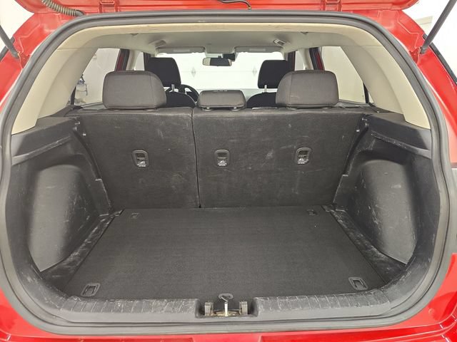 Used 2021 Hyundai Venue SE FWD image 15