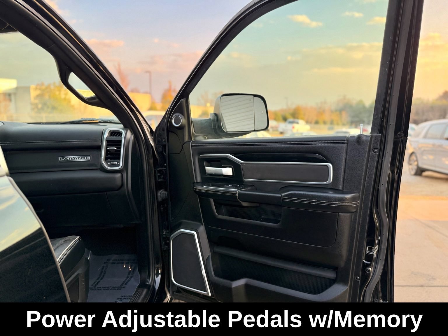 Used 2020 RAM 2500 Laramie AWD/4WD image 22