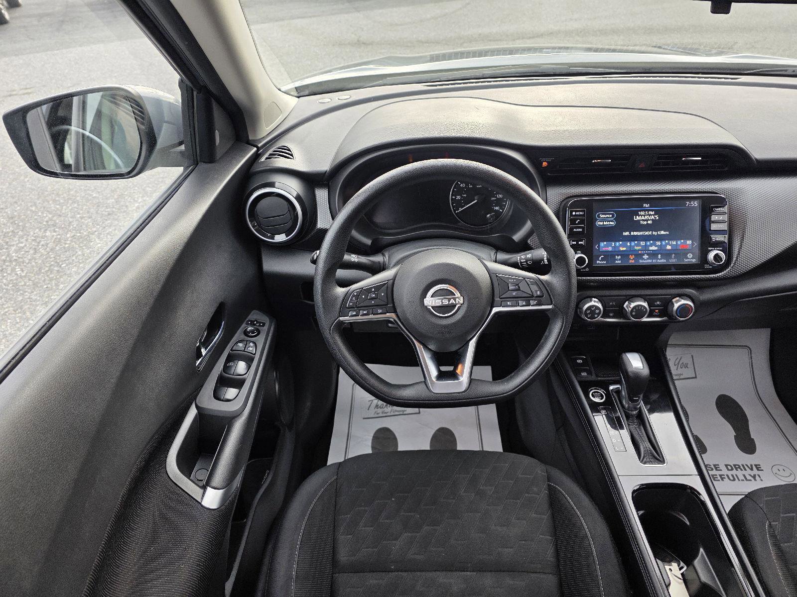 Used 2023 Nissan Kicks SV image 15