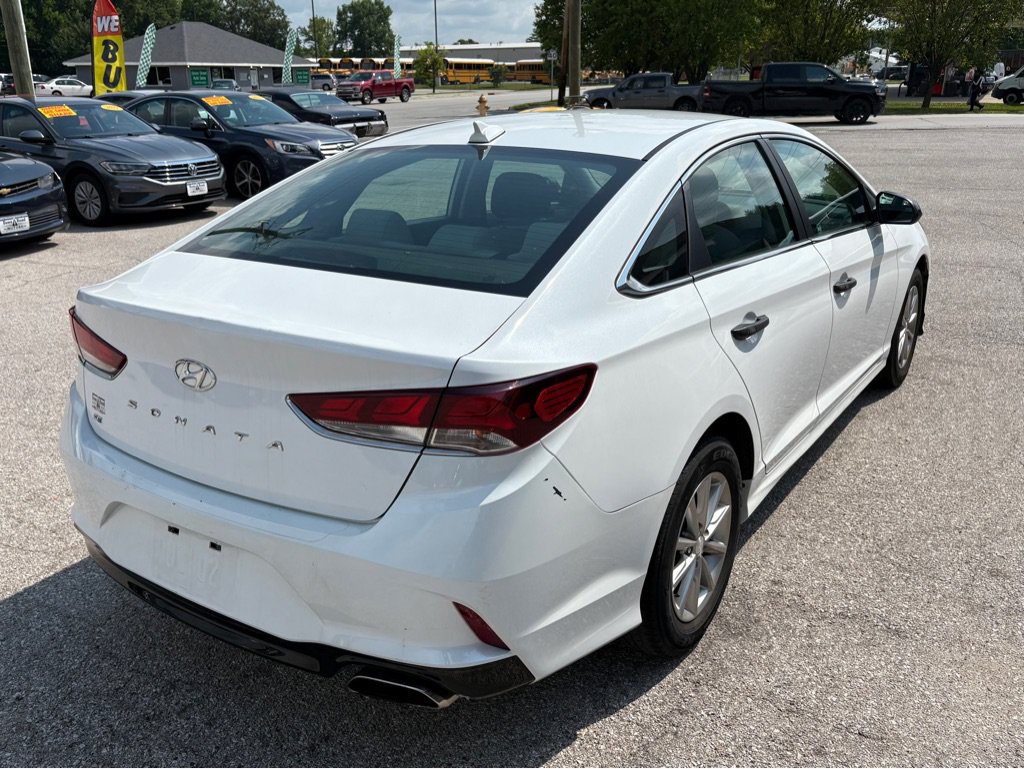 Used 2019 Hyundai Sonata SE FWD image 4