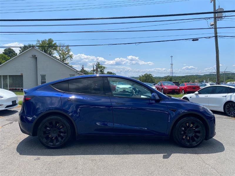 Used 2024 Tesla Model Y Long Range AWD/4WD image 6